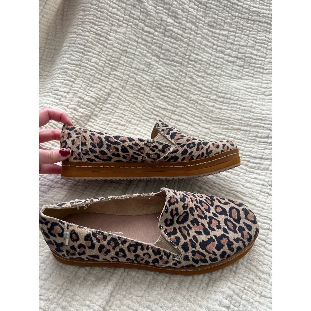 TOMS WOMEN'S PALMA LEATHER WRAP SLIP-ON SHOES Leopard Print Size 8 - Picture 5 of 7